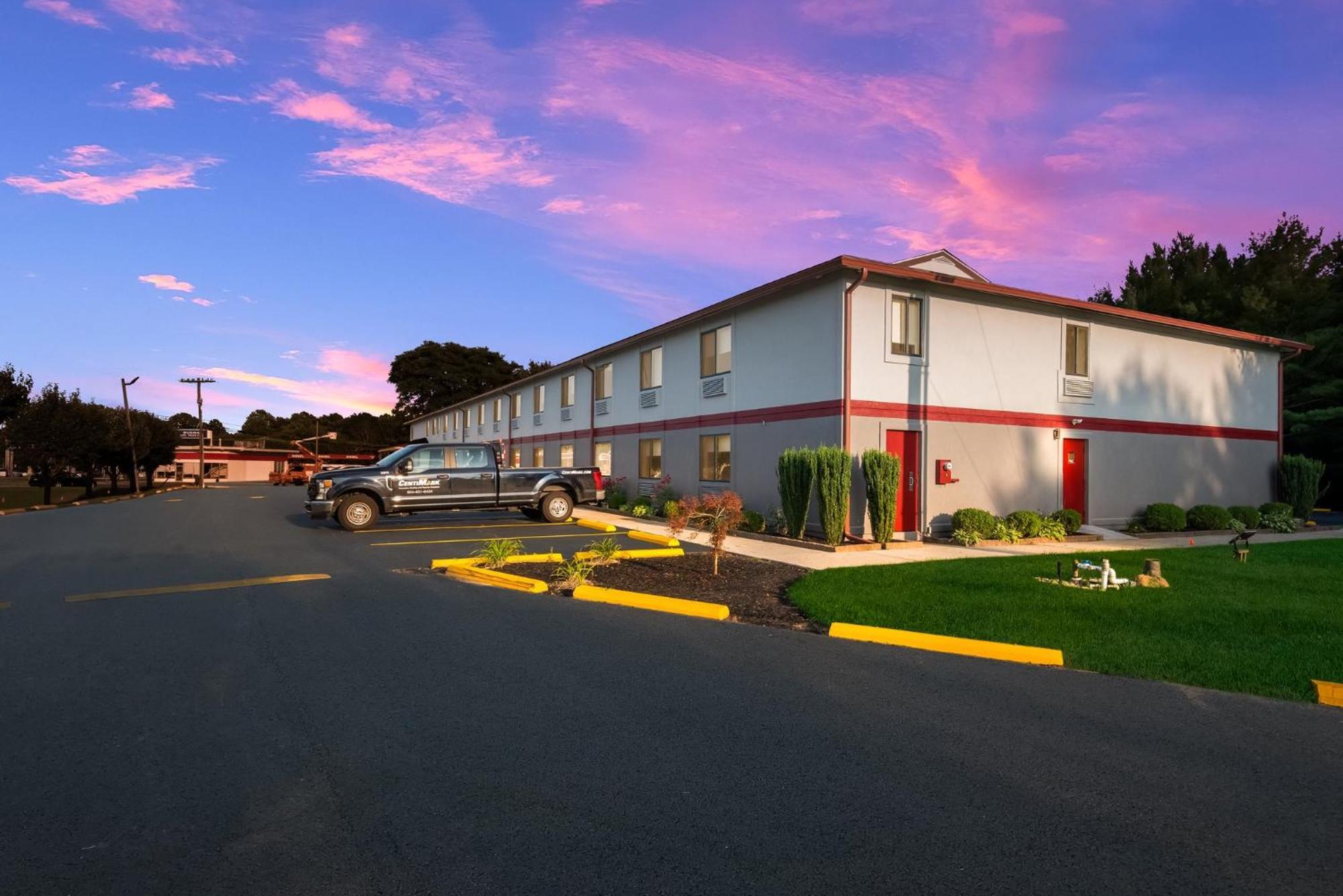 Red Roof Inn & Suites Vineland - Buena Buitenkant foto